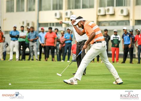 pro golf tournaments this weekend.